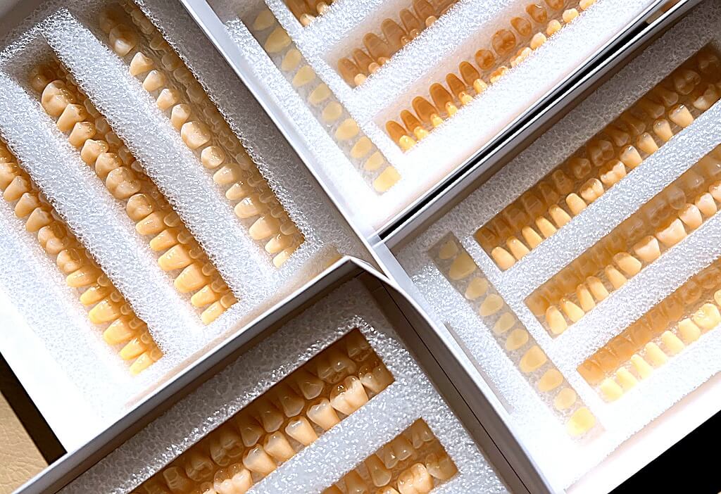 Denticor csomag – méretre készített kompozit fogkoronák és DentiFlex anyag